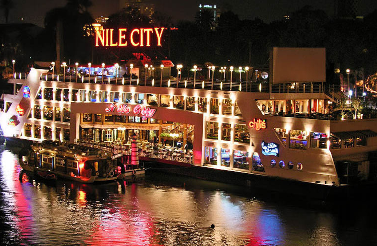 Cairo Dinner Cruise and oriental show